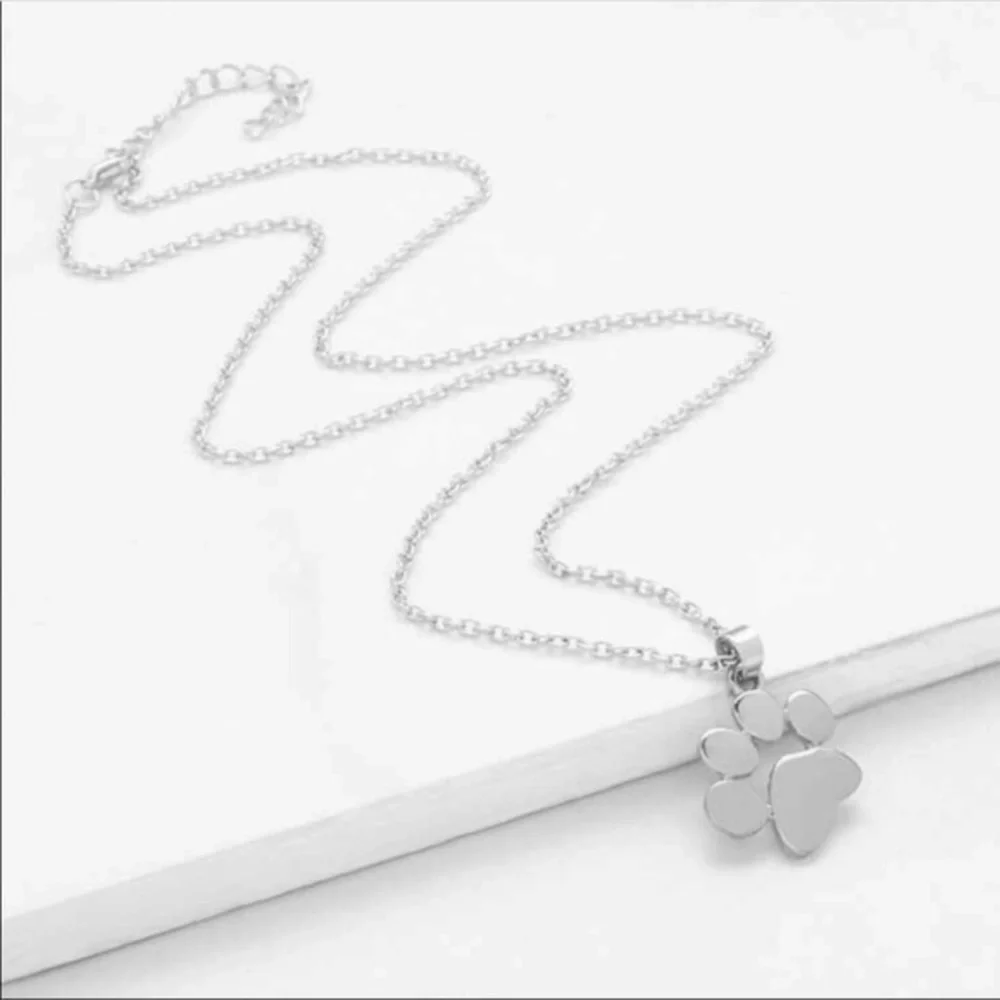 Silver necklace dog paw charm - Picture 2 of 3